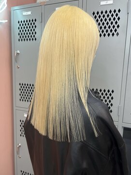 プネル(punel) ブロンドヘア