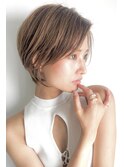 大人可愛い20代30代40代黒髪前下がりショートボブ丸みショート