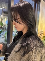 シティ(CITY) 流れる顔周り レイヤーカット 韓国ヘア