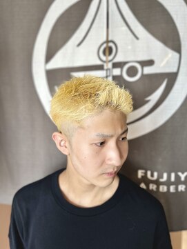 フジヤマバーバーショップ エビス(FUJIYAMA BARBER SHOP ebisu) GOLDスパイキー【ebisu】
