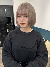 ヘアーブレイス(hair brace) 濃い残留からブリーチ1回のミルクティーベージュstylist聖斗