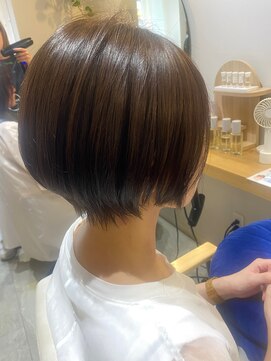 パラゴ(PARAGO.) 骨格キレイ！大人ショートボブ