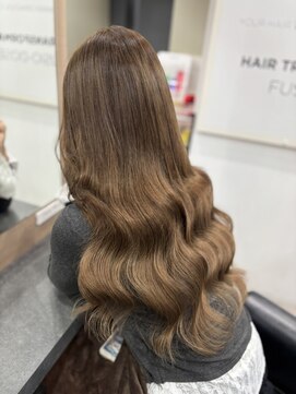 ラピス 横浜(Lapis) ブラウンベージュブリーチカラーレイヤーカット髪質改善エクステ