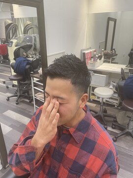 アッサンブレトウキョウ 月島店(Assemble Tokyo) フェードベリーショート