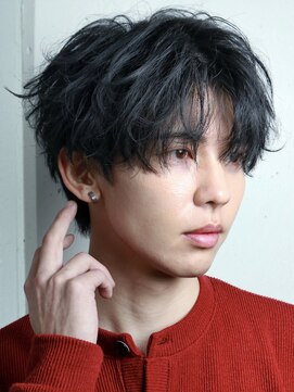 クロトヴィラ 天神大名(KUROT villa) 緩めルーズシャドウ