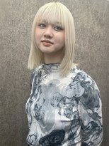 ニルバ(niLva) ブリーチダブルカラーホワイトブロンド抜きっぱなし