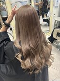 ミルクティーブロンド × 外巻き
