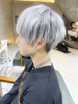 デイズ(days) ショートレイヤーソフトツーブロックコンマヘアフェザーマッシュ