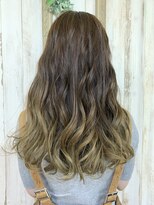 レゴッド(ReGod)&nbsp;ナチュラルからのグラデーション