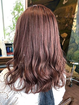 フルショウ 小牧(FURUSHO) 大人可愛い20代30代40代 暖色系カラー　艶々ベージュピンクヘア