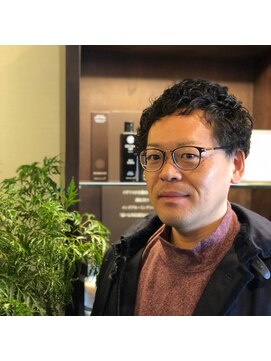 バーバーリング メソッド(BARBERING METHOD) 印象力を格段にアップする　【マテリアルメンズパーマ】で勝負