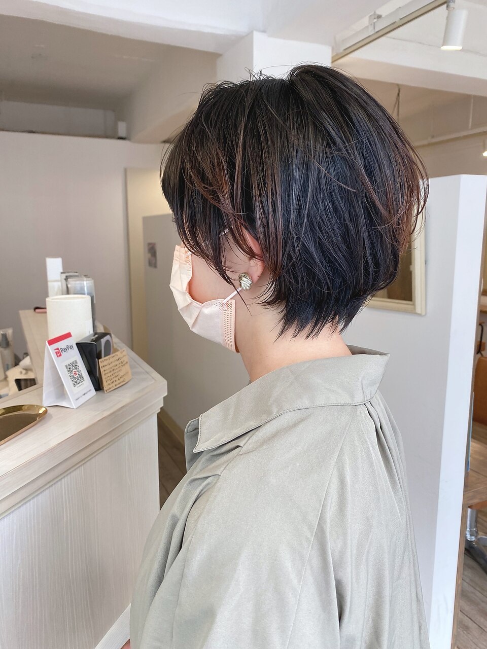 大人ショートボブ × チョコレートブラウン髪質改善：L123914551