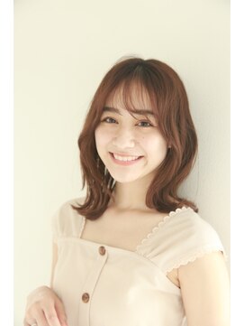 エクリ 麻布十番(equri) レイヤーミディアム/30代40代50代/ことりベージュ