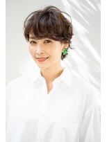大人のこなれリフトアップカールショートパーマ
