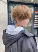 20代30代ひし形クビレ前下がり小顔スウィングショート