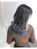 ロイオブジゼル(roi of GiseL)&nbsp;【GiseL】シャドールーツ　シルバーカラー/ブリーチ/髪質改善