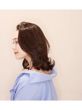 アンベリールフルー(EMBELLIR fleur) ミディアムパーマ