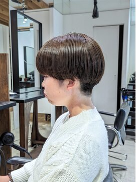 ゴーズゴードットビー 吉祥寺(go s go .b) 【gosgo近藤】刈り上げ/アースカラー/マッシュ/メンズライク