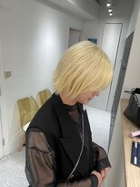 ペレ 渋谷(PELE)&nbsp;h_ デザインカラー/レイヤーカット/ウェットヘア/ベージュ