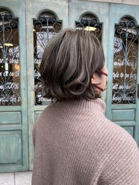 クララデアンシュシュ(Kurara de UN CHOU CHOU) アンブレラカラーボブ