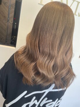 ラビスモア(Lovis moa) ナチュラルベージュ