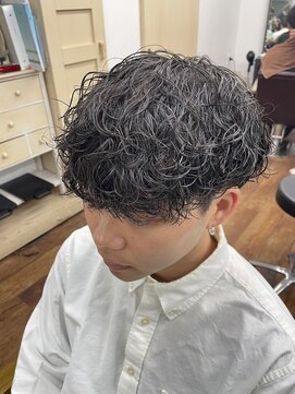 メルシー トータル ブランディング サロン(merci TOTAL BRANDING SALON) メンズ 波巻きスパイラルパーマ