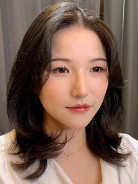 ランソ 新宿(RUNSO) ふんわり上品ムード！ヘア＋メイクセットです♪