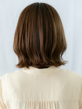 ドクターズ サロン ラブ(Dr's Salon LAB) 暖色系カラーセンターパートくびれボブb古河20代30代40代