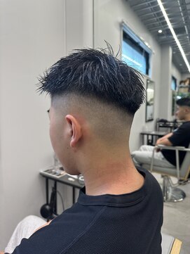 ジュール メンズ 大分(Joule men's) フェザーパーマ/スパイキーショート/スキンフェード/[大分駅]