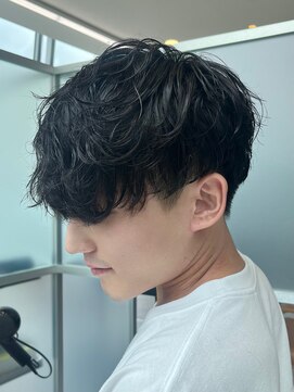 ジーナ 天神(Zina) パーマを活かしたマッシュスタイル　【YUZUKI】