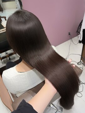 大人気！ナチュラルに盛れるココアベージュ