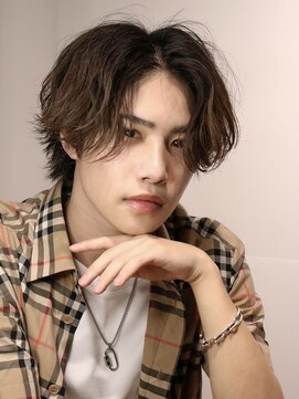 ルーシー 川越(LUCEY) センターパートフェザーパーマシャドウパーマメンズパーマ