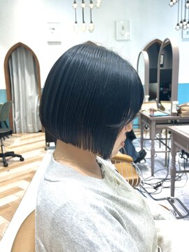 ロンド レグリーズ 立川(Lond leglise) ミニボブレイヤー/レイヤーカット/ダークアッシュ/顔周り/立川