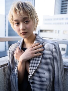 ユニ バイ ミリィ 四日市(uni by mily) 髪質改善ケアブリーチ×ショート