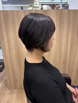 ステラ 坂戸にっさい店(STELLA) 動きのある丸みショート