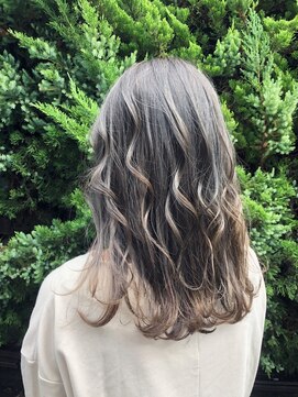 ブリッル(BRIL) カーキグレージュ