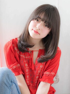 ルティア 池袋(Lutia) 厚めバング　グレージュ