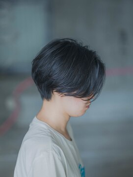 ニーイチイチ(211) 似合わせカットイメチェン/クールボブ/ウェットヘア