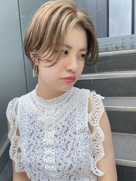 ヌード(NUDE) 「NUDE」# 10代 20代 30代 40代 束感ショート 前髪なしショート