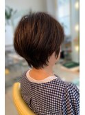 自然な丸みのボブ