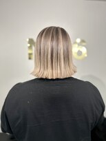 シックス(NO.6)&nbsp;ボブバレイヤージュ