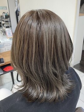 グランデュール 東静岡池田店(GRANDEUR) ミルクティーベージュダブルカラーインナーカラーケアブリーチ