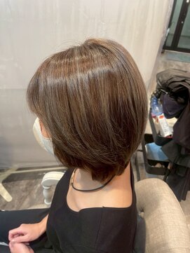ヘアーリゾートガーデン 南柏店(Hair Resort Garden) ショートボブ×ハイライト