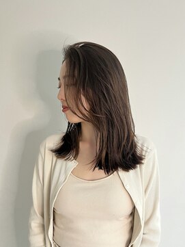 ヴィヴカウンター(VIVE counter) ミディアム外はねレイヤー×超高濃度水素ナノリペアカラー