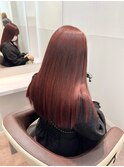 秋ヘア　暖色系　チェリーレッドと艶髪ナチュラルストレート