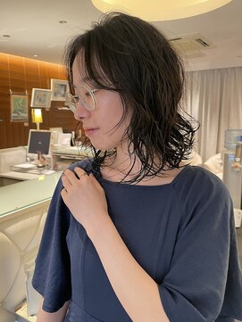 ヤヨイブレインズフェアリー(YAYOI BRAINS fairy) ニュアンス顔まわりレイヤーパーマ