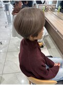 脱白髪染めハイライトで作るグレイベージュカラー