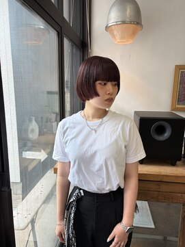 ハイジ(Heidi) Cherry color × 前上がりbob