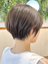 ビューイースト 亀戸 錦糸町(VIEW EAST)&nbsp;くびれ/丸みショート/ショートボブ/白髪ぼかし/前髪ありレイヤー