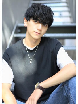 ノイセル(Noisyle) 黒髪ショートネープきれい目束感マッシュ